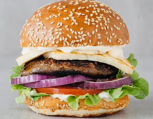 Halloumi Crowned Beef Burger